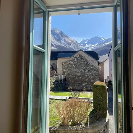 Entree Independante A Luz Luz-Saint-Sauveur